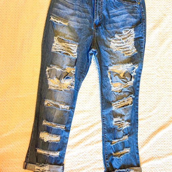 SOLD Fashion Nova No Sensor Distressed Denim Jean SZ 13 - Picture 8 of 13
